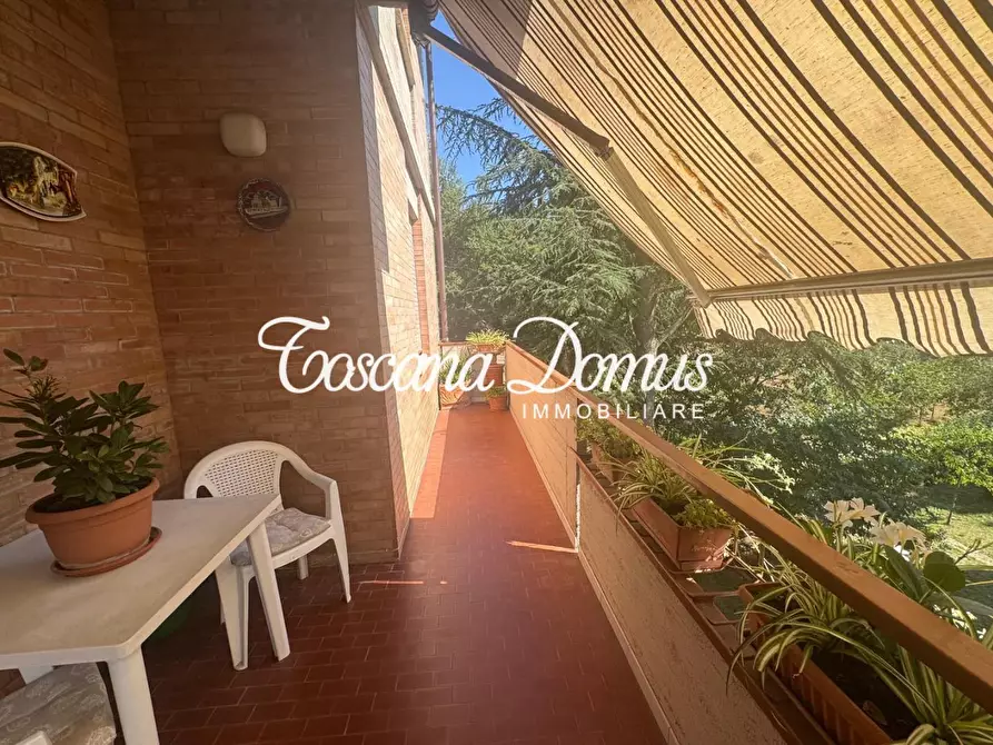 Immagine 7 di Appartamento in vendita  a Siena