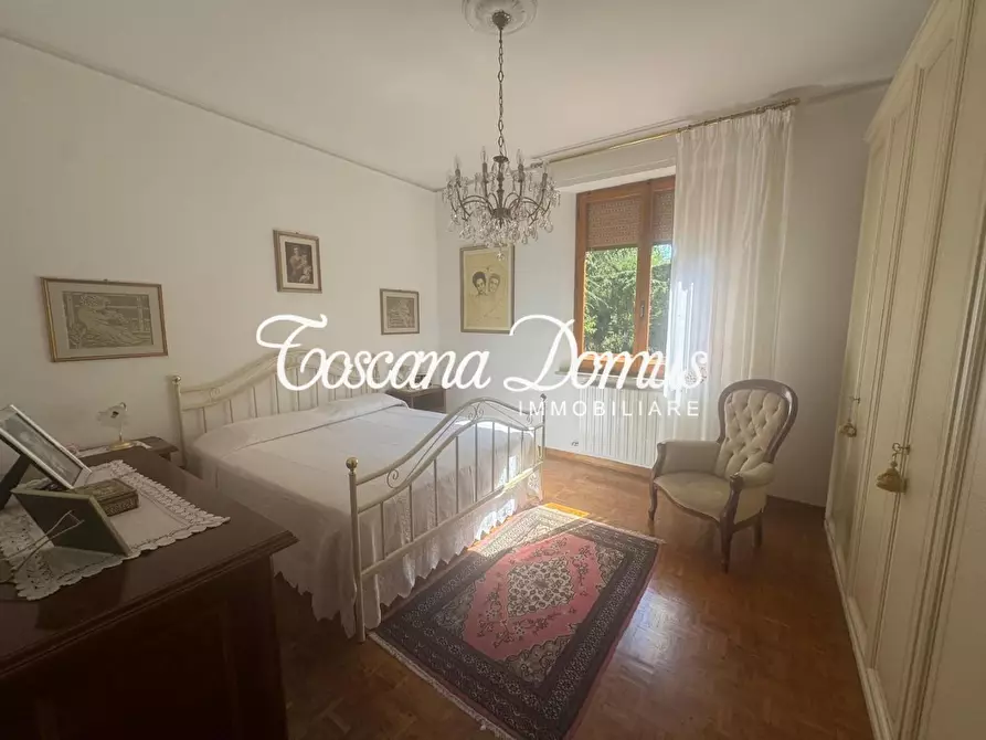 Immagine 19 di Appartamento in vendita  a Siena