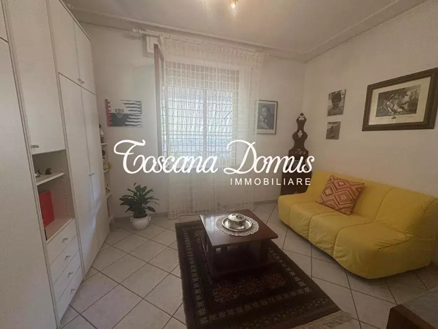 Immagine 24 di Appartamento in vendita  a Siena