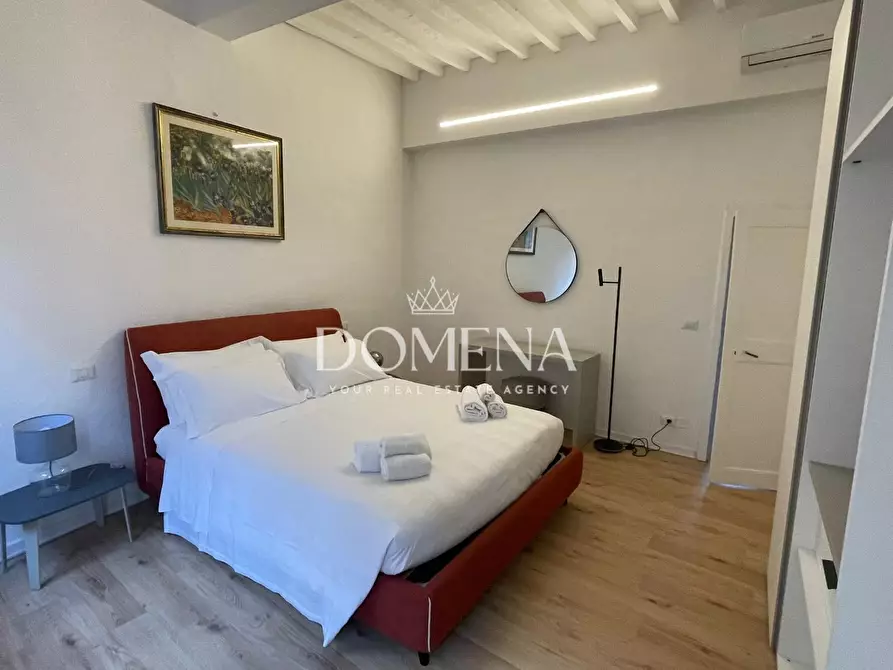 Immagine 16 di Appartamento in vendita  a Siena