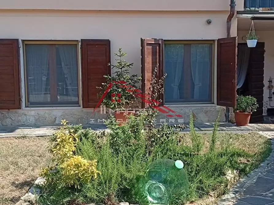 Immagine 4 di Appartamento in vendita  a Collesalvetti