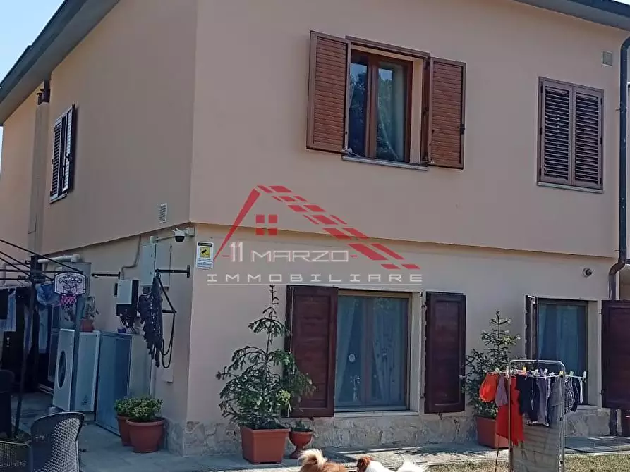 Immagine 2 di Appartamento in vendita  a Collesalvetti