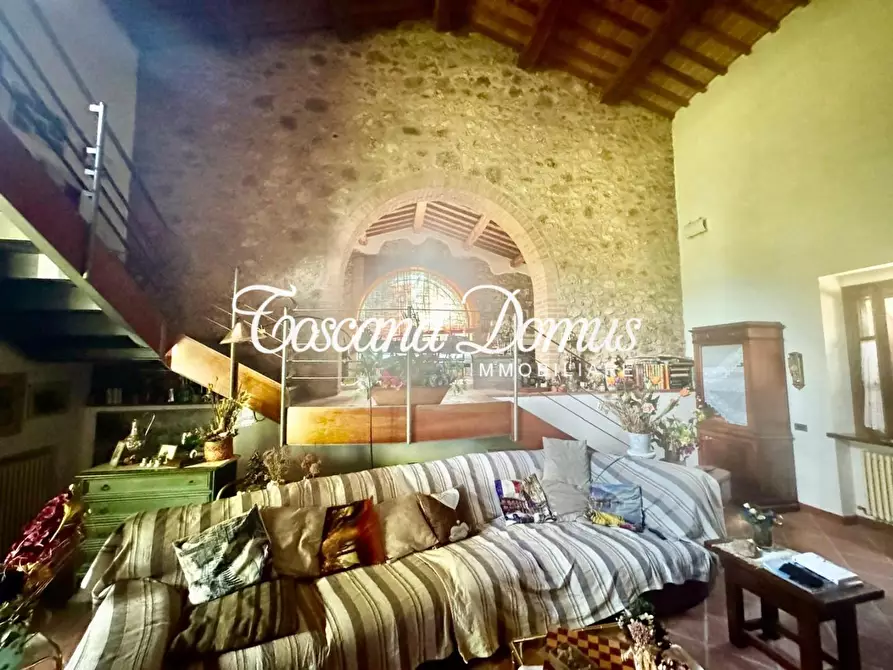 Immagine 20 di Casa colonica in vendita  a Monteriggioni