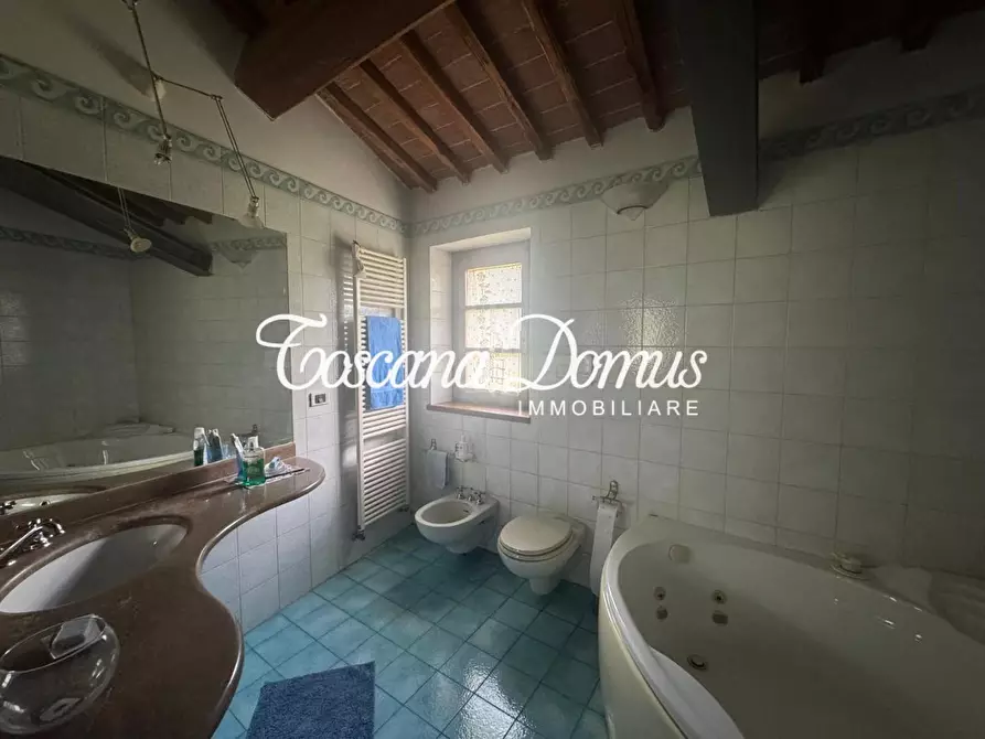 Immagine 46 di Casa colonica in vendita  a Monteriggioni