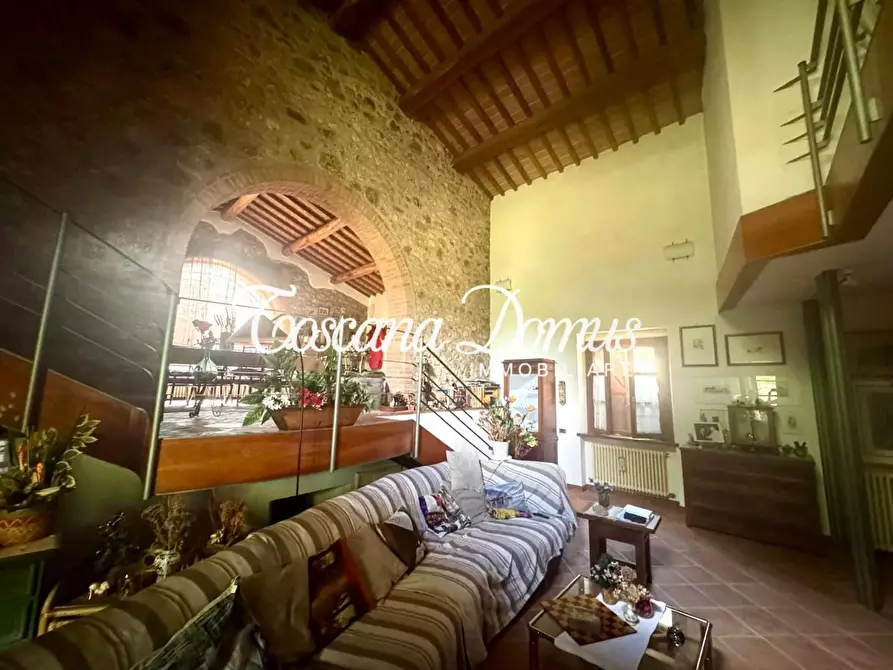 Immagine 19 di Casa colonica in vendita  a Monteriggioni