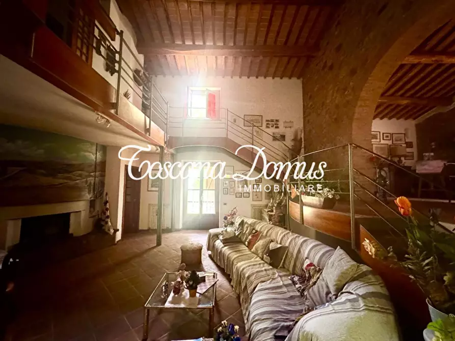 Immagine 33 di Casa colonica in vendita  a Monteriggioni