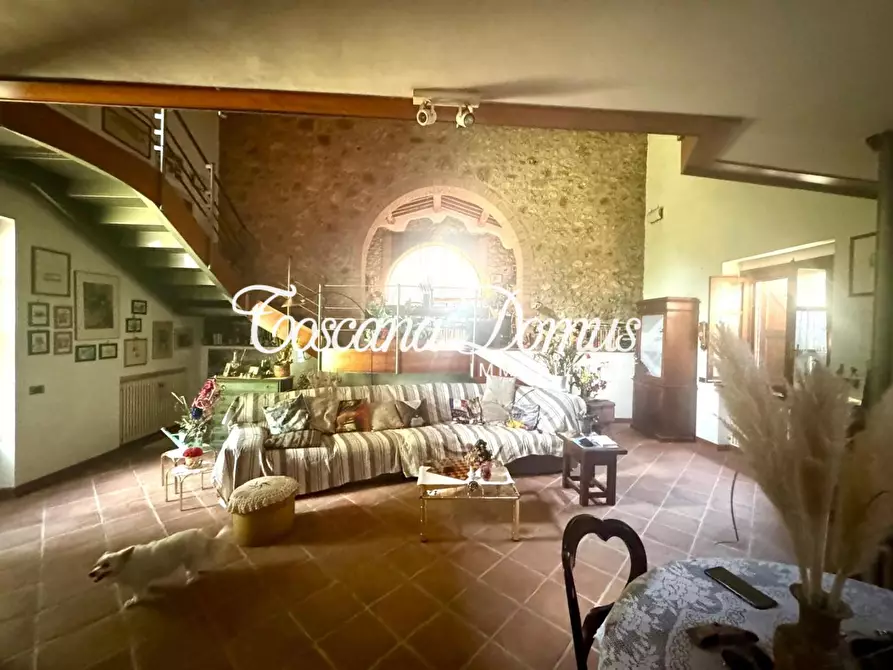 Immagine 31 di Casa colonica in vendita  a Monteriggioni