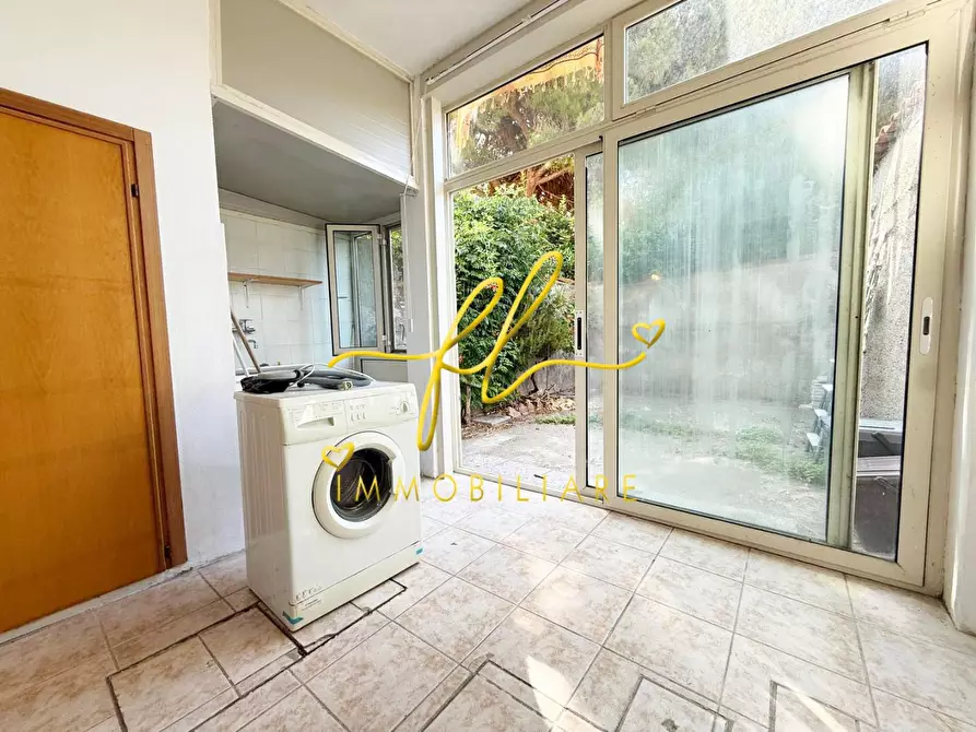 Immagine 13 di Appartamento in vendita  a Cecina