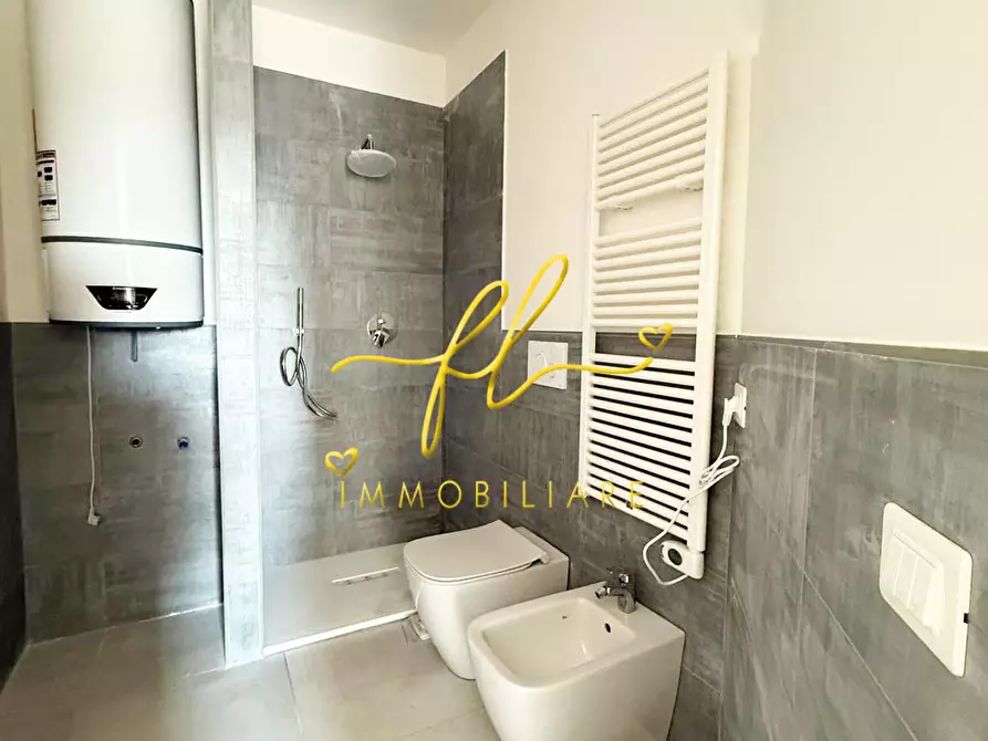 Immagine 5 di Appartamento in vendita  a Rosignano Marittimo