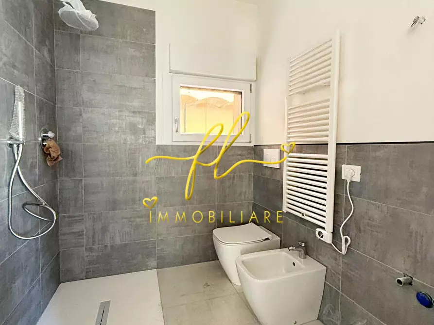 Immagine 4 di Appartamento in vendita  a Rosignano Marittimo