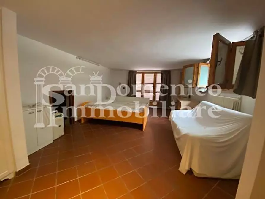 Immagine 8 di Villa in vendita  a Cascina