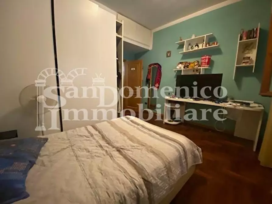 Immagine 15 di Villa in vendita  a Cascina