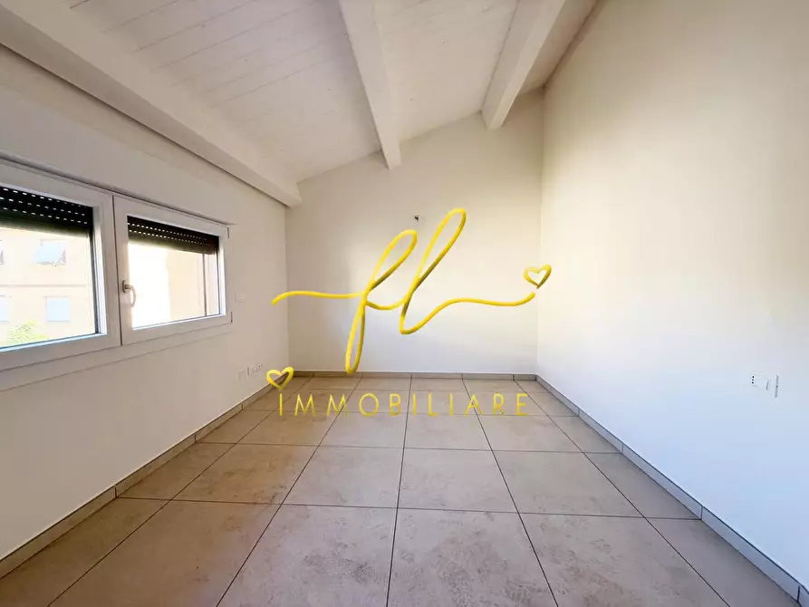 Immagine 4 di Appartamento in vendita  a Rosignano Marittimo