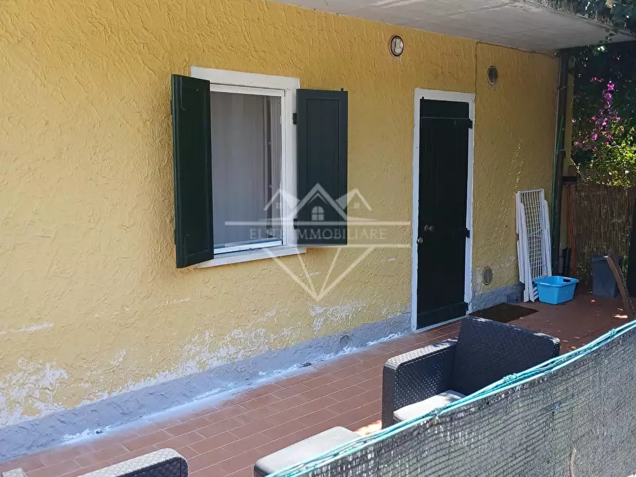 Immagine 3 di Appartamento in vendita  a Ameglia