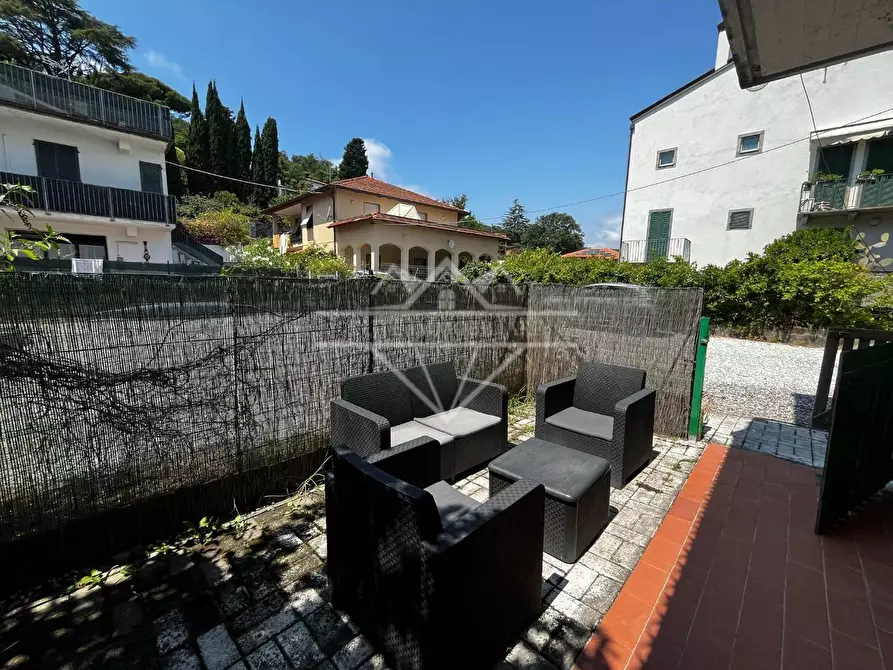 Immagine 1 di Appartamento in vendita  a Ameglia