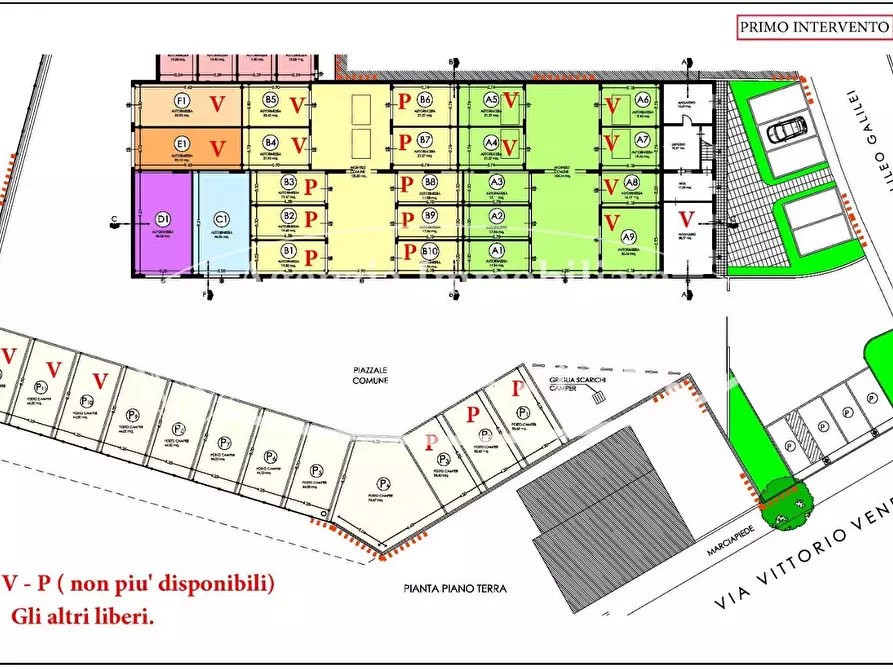Immagine 9 di Garage in vendita  a Bientina