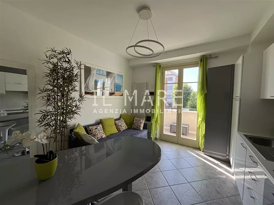 Immagine 6 di Appartamento in vendita  a Massa