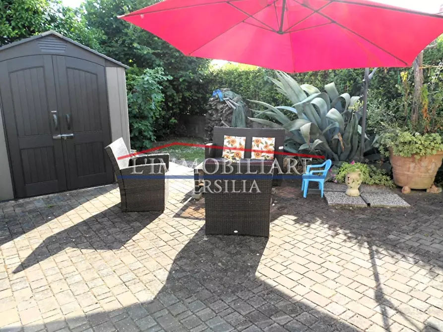 Immagine 58 di Casa bifamiliare in vendita  a Montignoso