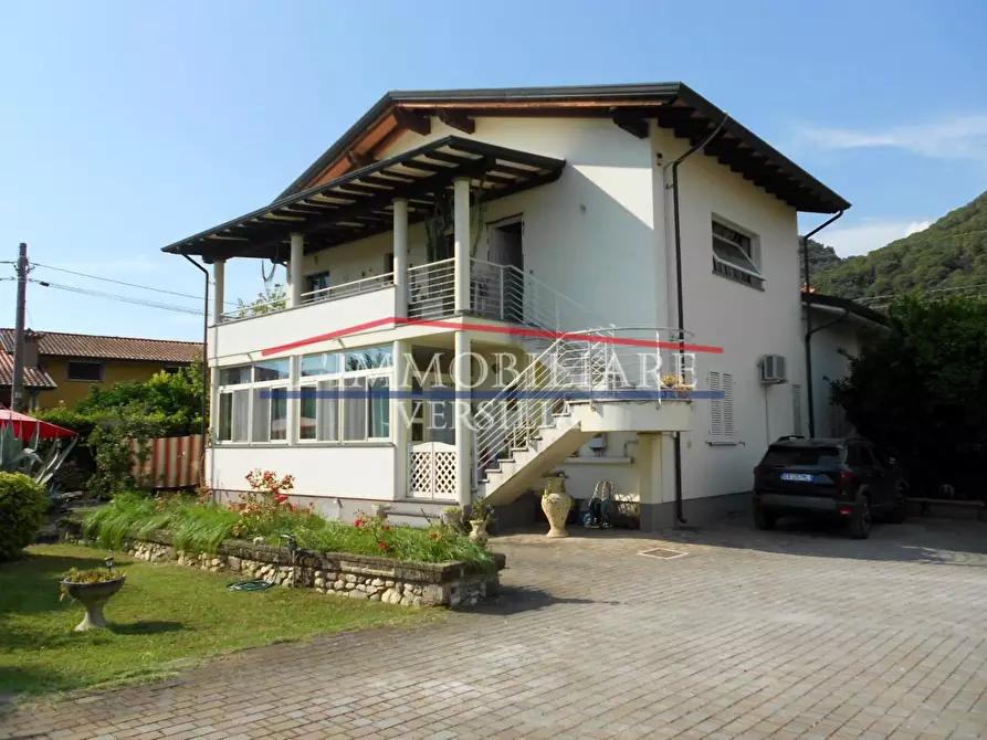 Immagine 7 di Casa bifamiliare in vendita  a Montignoso