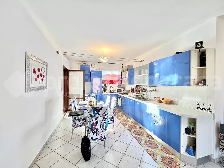 Immagine 3 di Appartamento in vendita  a Pisa