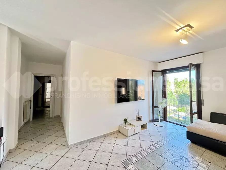 Immagine 6 di Appartamento in vendita  a Pisa