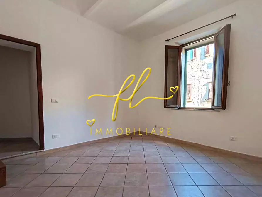 Immagine 22 di Appartamento in vendita  a Volterra