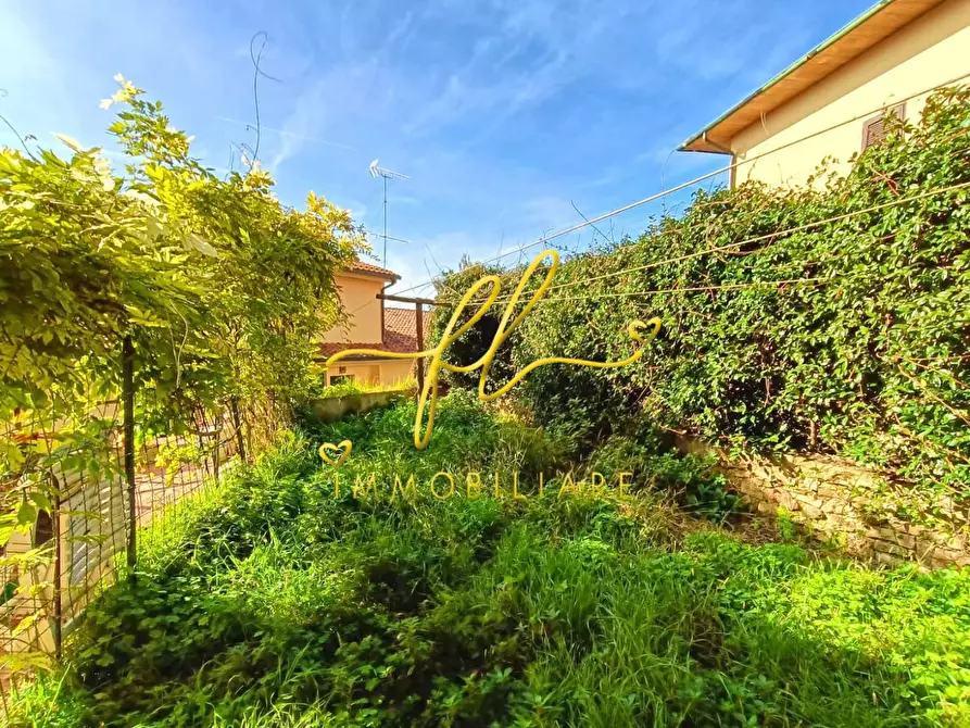 Immagine 30 di Appartamento in vendita  a Volterra