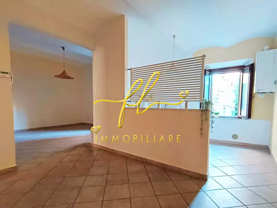 Immagine 21 di Appartamento in vendita  a Volterra