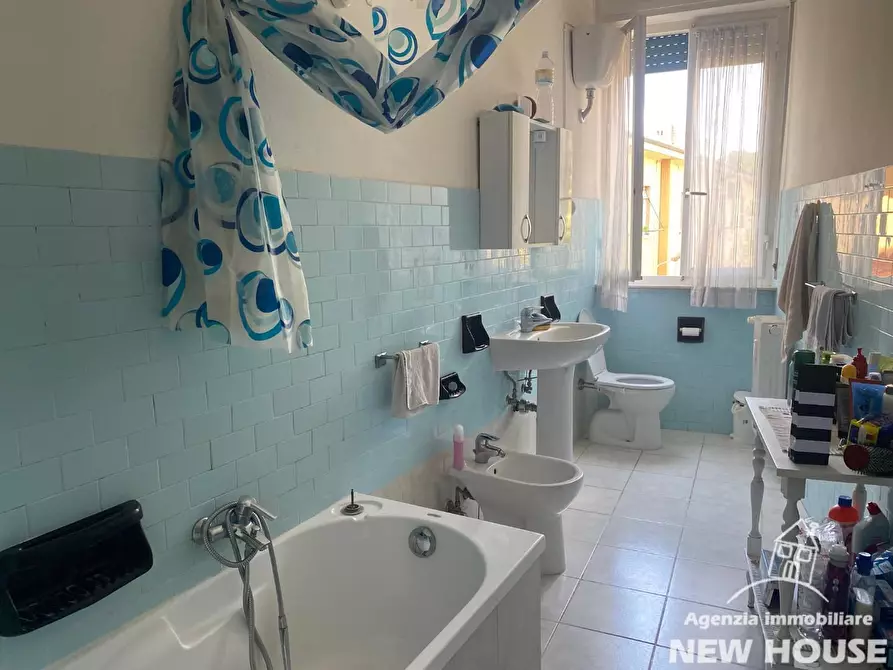 Immagine 12 di Appartamento in affitto  a Pisa