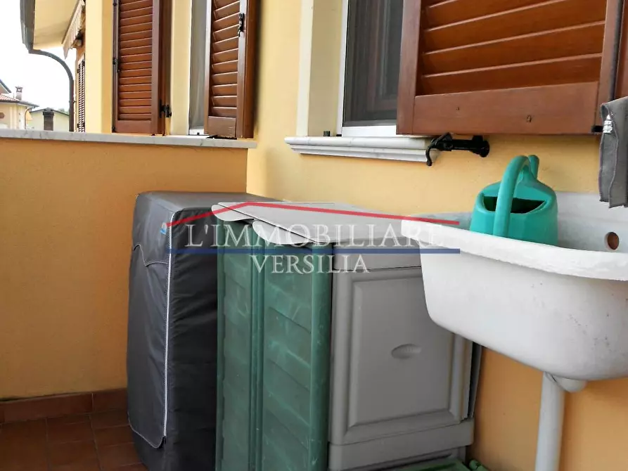 Immagine 13 di Appartamento in vendita  a Massa