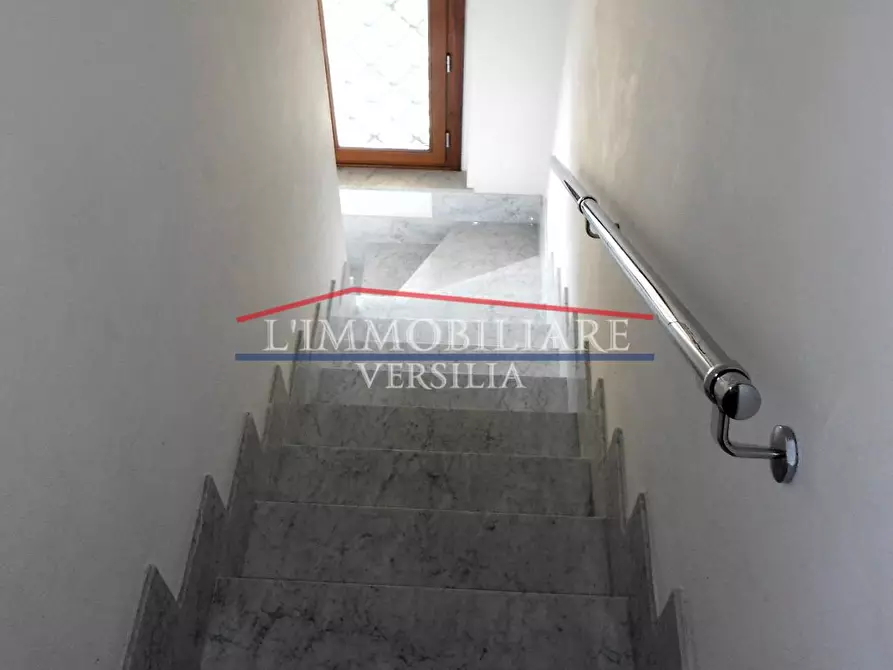 Immagine 51 di Appartamento in vendita  a Massa