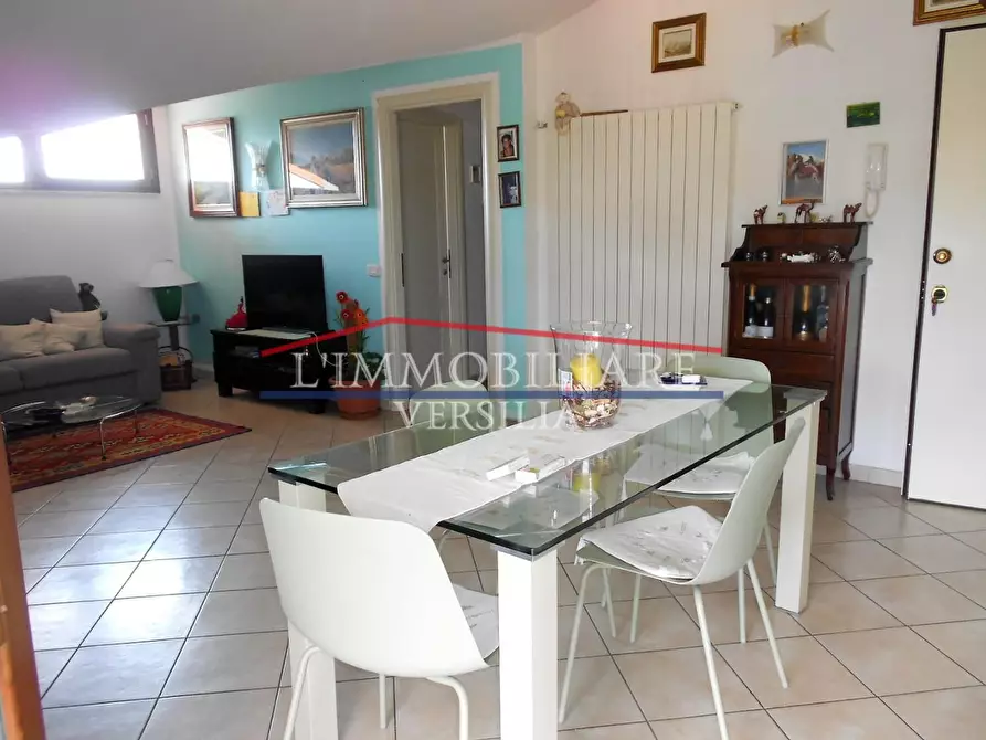 Immagine 33 di Appartamento in vendita  a Massa