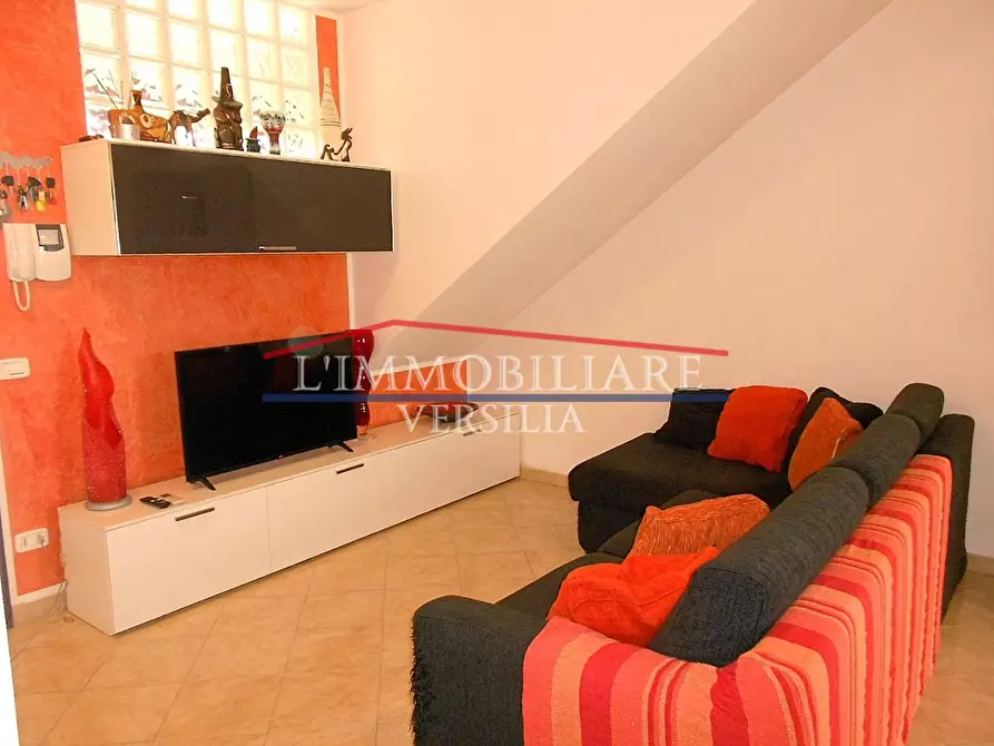 Immagine 8 di Appartamento in vendita  a Massa