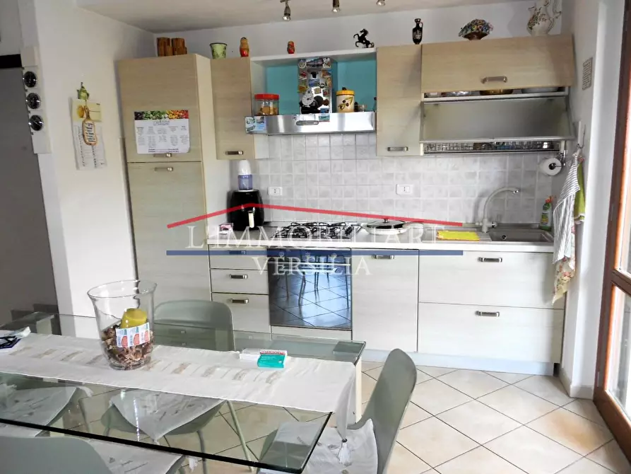 Immagine 43 di Appartamento in vendita  a Massa