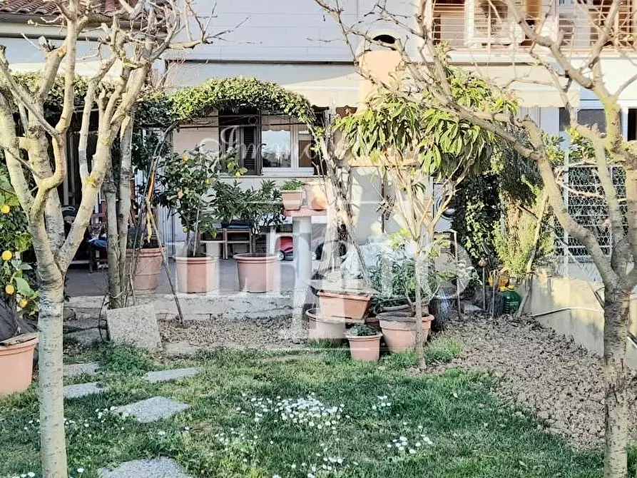 Immagine 5 di Terratetto in vendita  a Carmignano