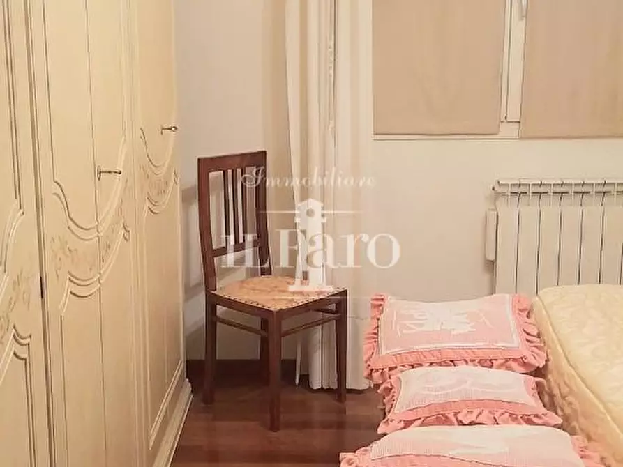 Immagine 29 di Terratetto in vendita  a Carmignano