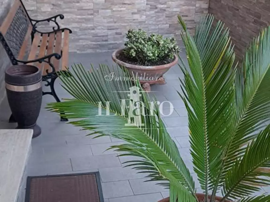 Immagine 3 di Terratetto in vendita  a Carmignano