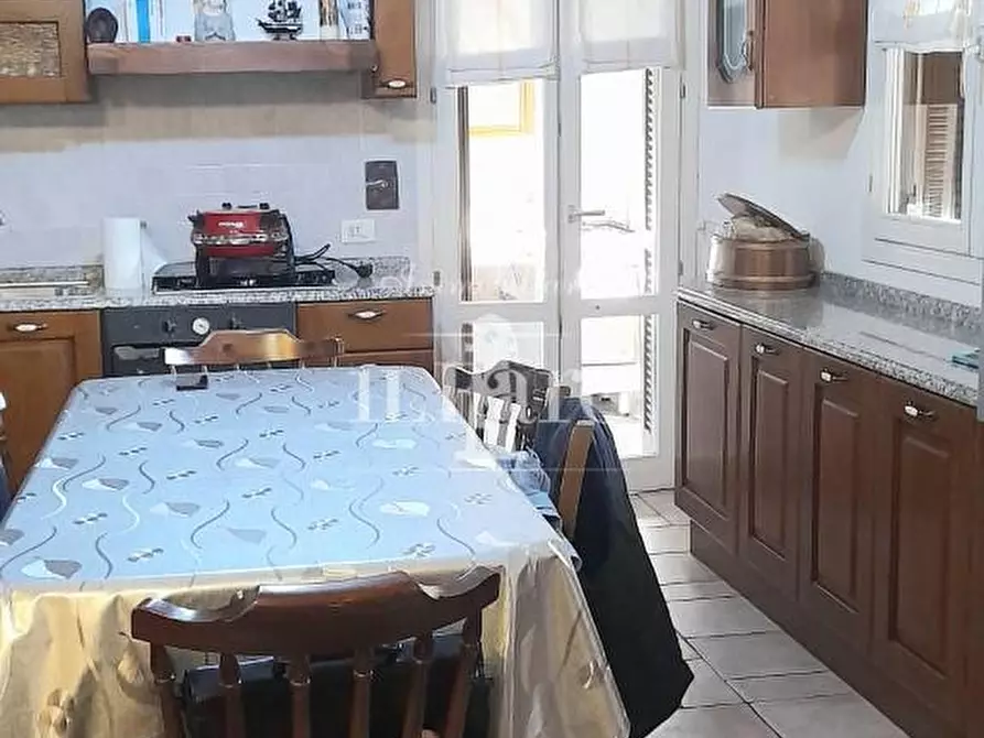 Immagine 19 di Terratetto in vendita  a Carmignano