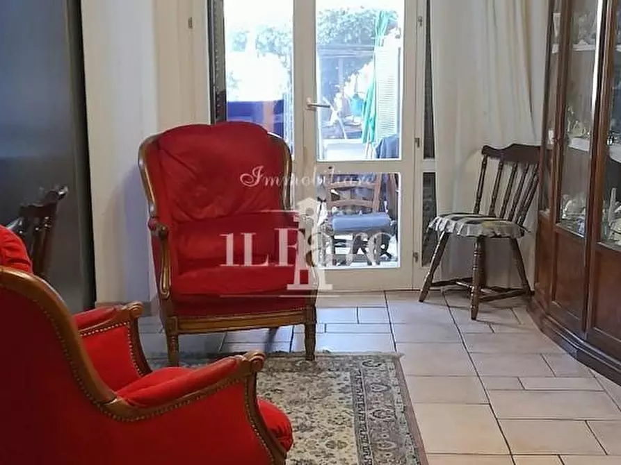 Immagine 18 di Terratetto in vendita  a Carmignano