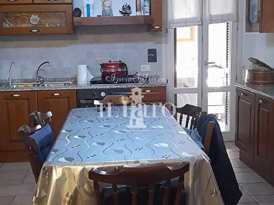 Immagine 12 di Terratetto in vendita  a Carmignano