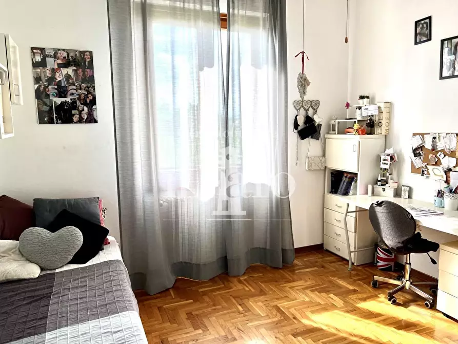 Immagine 16 di Villa in vendita  a Campi Bisenzio