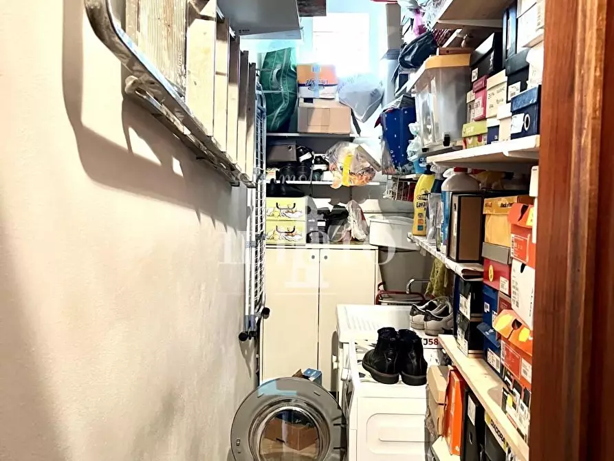 Immagine 22 di Villa in vendita  a Campi Bisenzio