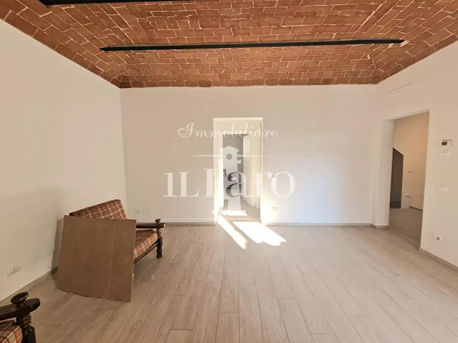 Immagine 6 di Appartamento in vendita  a Campi Bisenzio