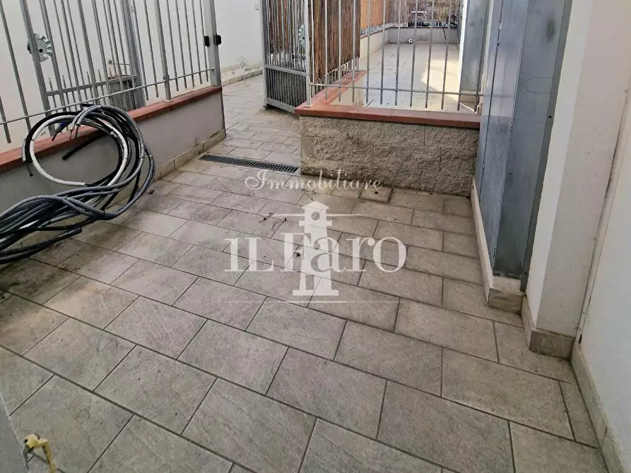 Immagine 27 di Appartamento in vendita  a Campi Bisenzio