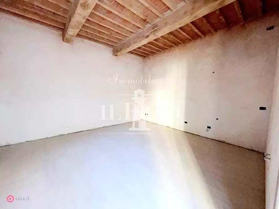 Immagine 9 di Appartamento in vendita  a Campi Bisenzio