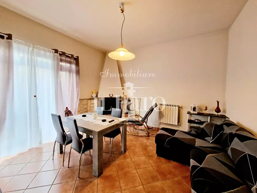 Immagine 41 di Terratetto in vendita  a Signa