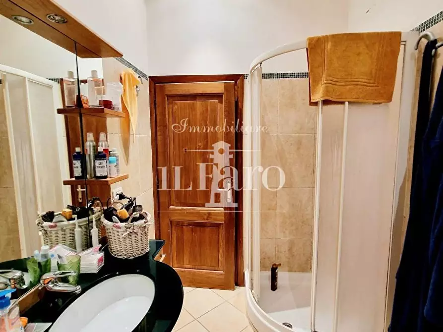 Immagine 14 di Terratetto in vendita  a Signa