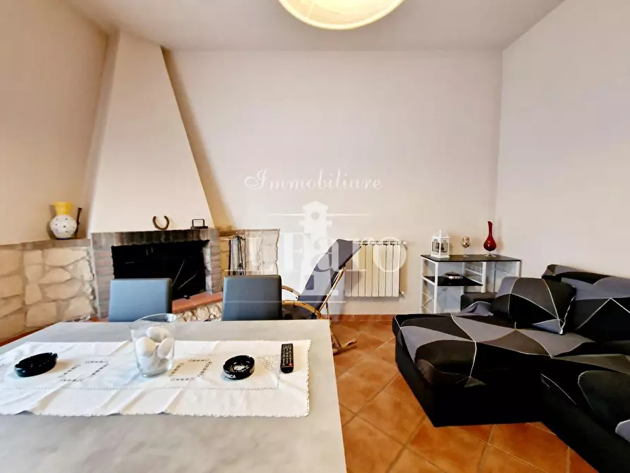 Immagine 40 di Terratetto in vendita  a Signa