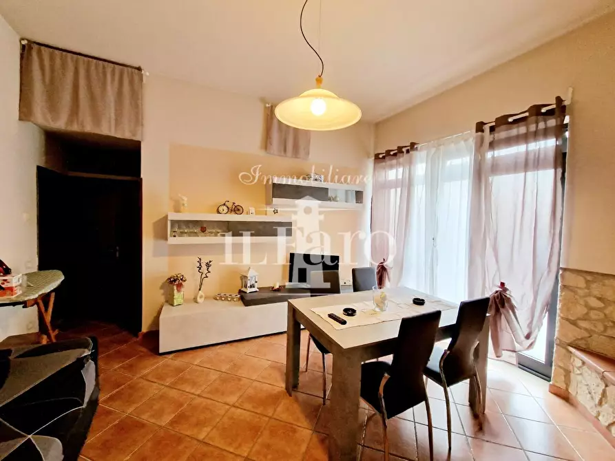 Immagine 38 di Terratetto in vendita  a Signa