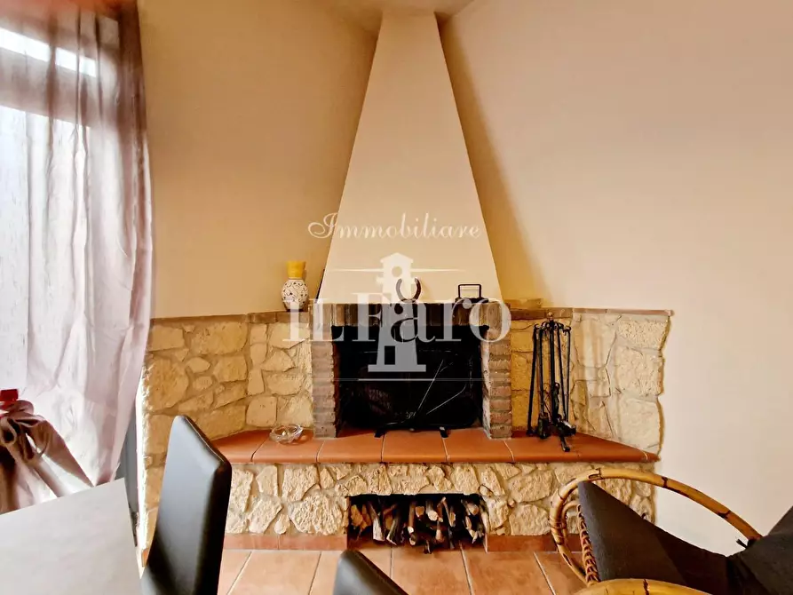 Immagine 37 di Terratetto in vendita  a Signa